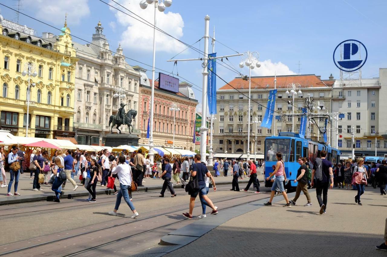 Zagreb Walking Street Hostel Exterior photo